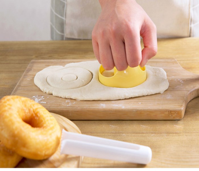 Food Desserts Maker Gadgets Donut Mold Creative Kitchen Accessories Cutter Supplies Kitchen Cooking Decorating Tools